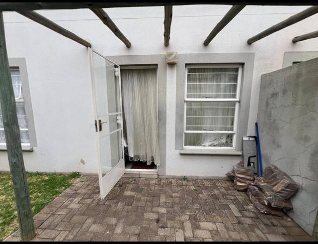 2 BEDROOM APARTMENT FOR SALE IN AUREUS